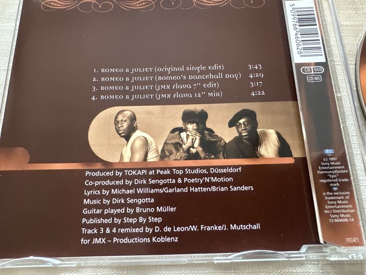 CD: Poetry 'N' Motion - Romeo & Juliet – Usato da Schaffhausen venduto da D-MAC 1
