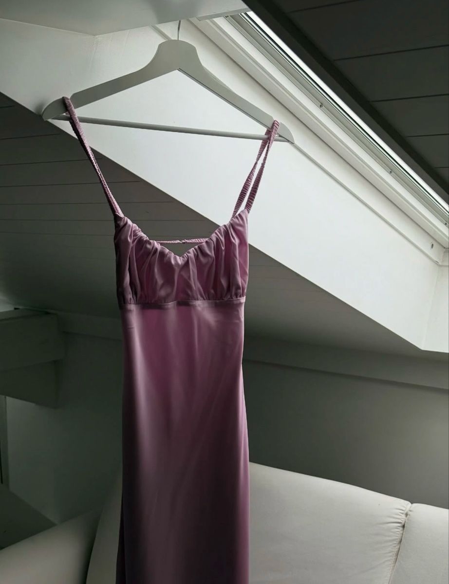 Vestiti: Robe  – Usato da Genève venduto da pas_z6kp 2