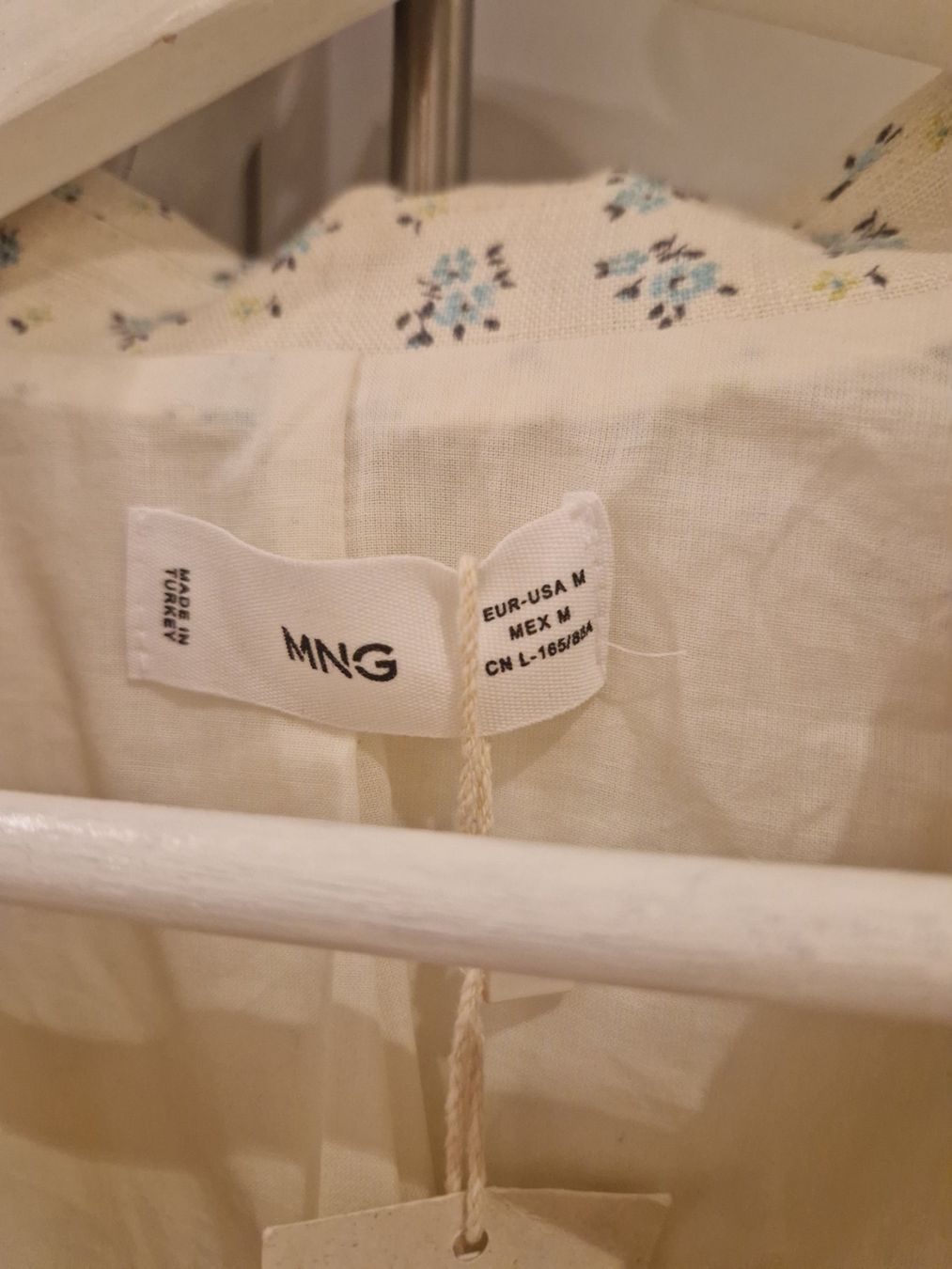Mango Anzüge & Kostüme: Mango Damenanzug Leinen Blumenmuster Neu Gr. M/40 – Neu und originalverpackt aus Erlinsbach SO von ULIKH 6