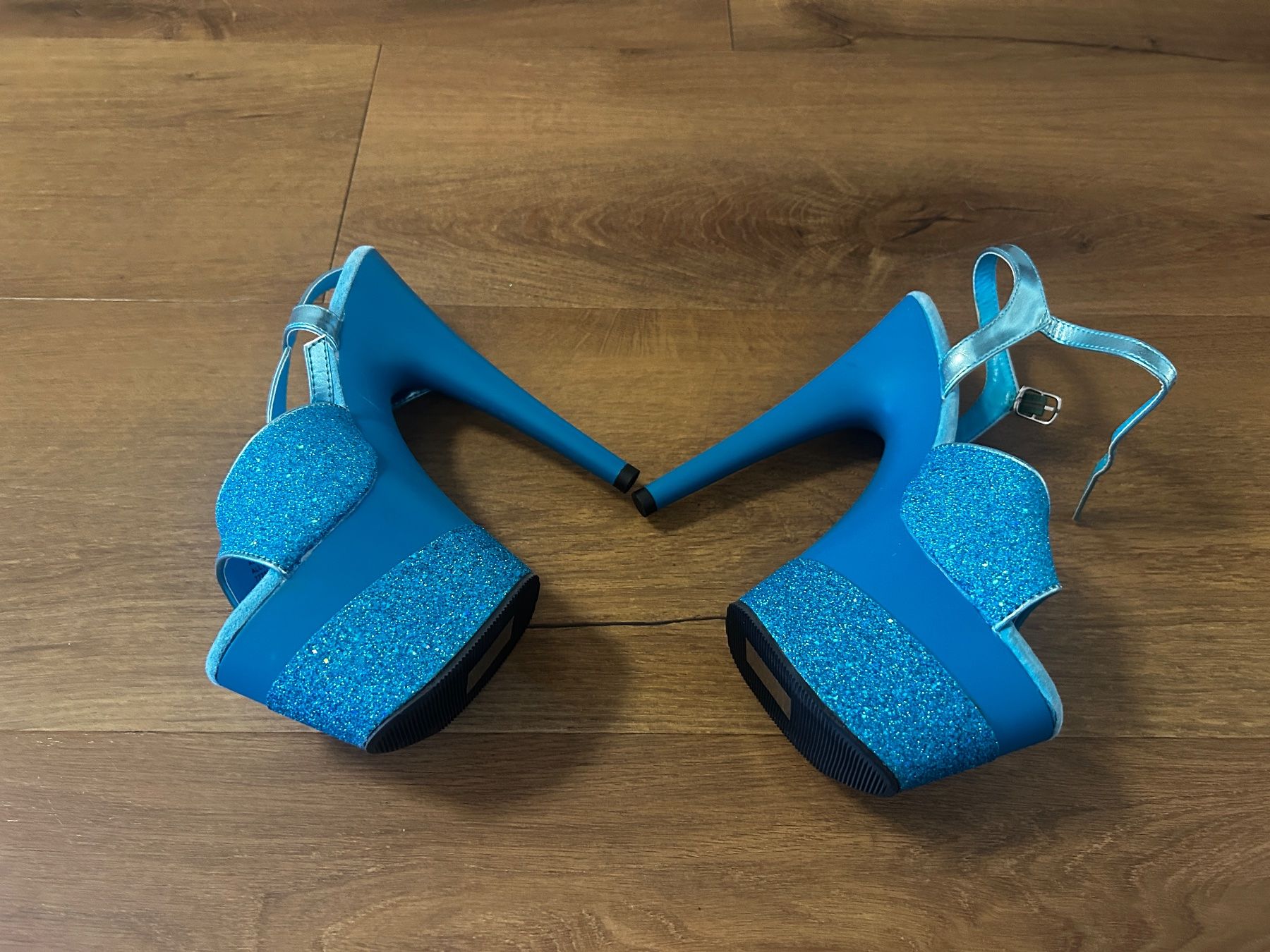 Scarpe da donna: Pleaser Platform Heels Blau Glitzer Gr 37 NEU – Nuovo e nell'imballaggio originale da Regensdorf venduto da Spyke55
