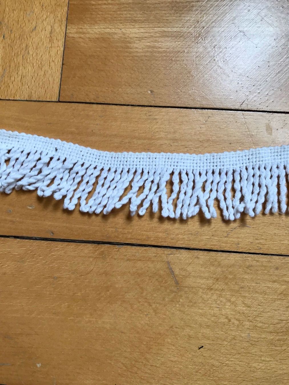 Tutte le decorazioni: Pro Meter Weisse Baumwolle-Fransen – Usato da Schaffhausen venduto da TrouvaillesDeNina 3