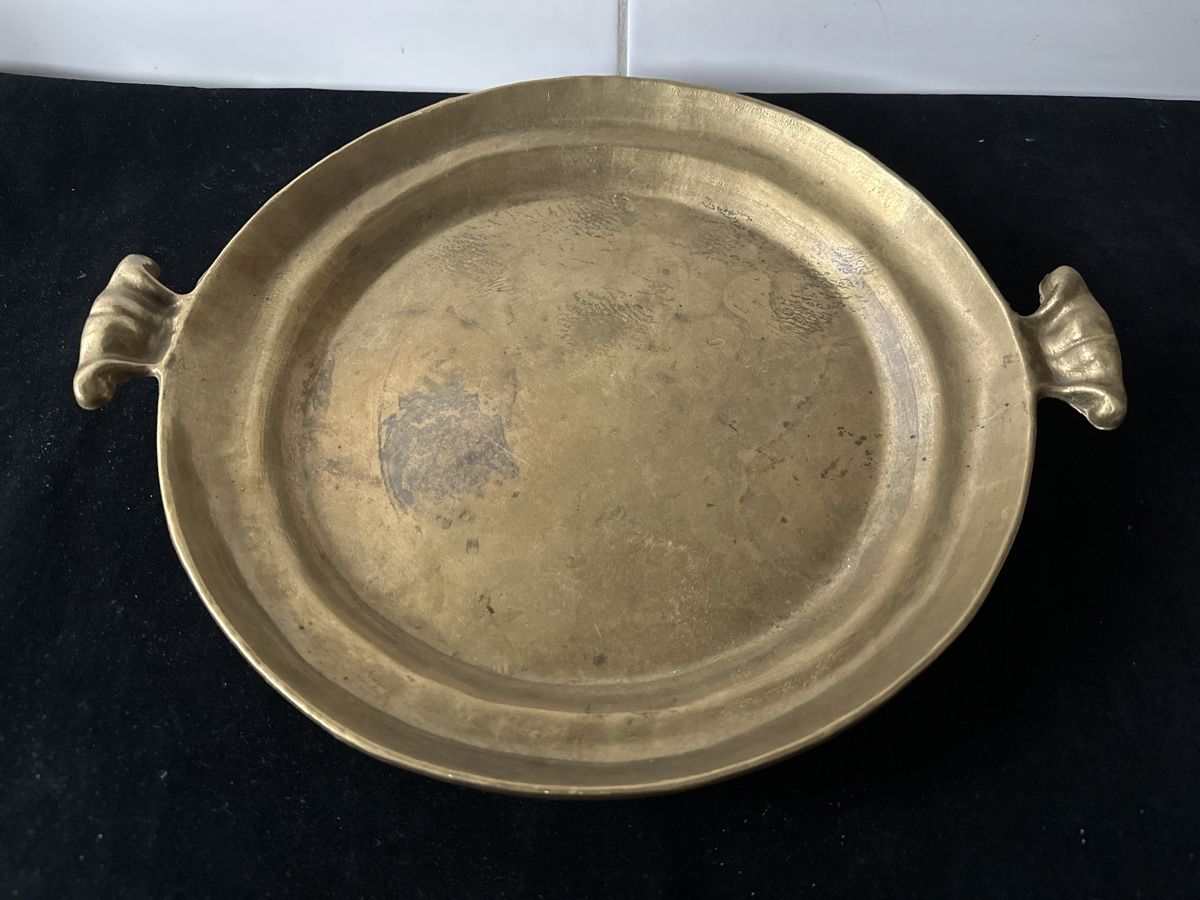 Piatti di portata: Antike Messingplatte Servierplatte Vintage Deko 31,5cm D. – Usato da Zürich venduto da Chaeffeler