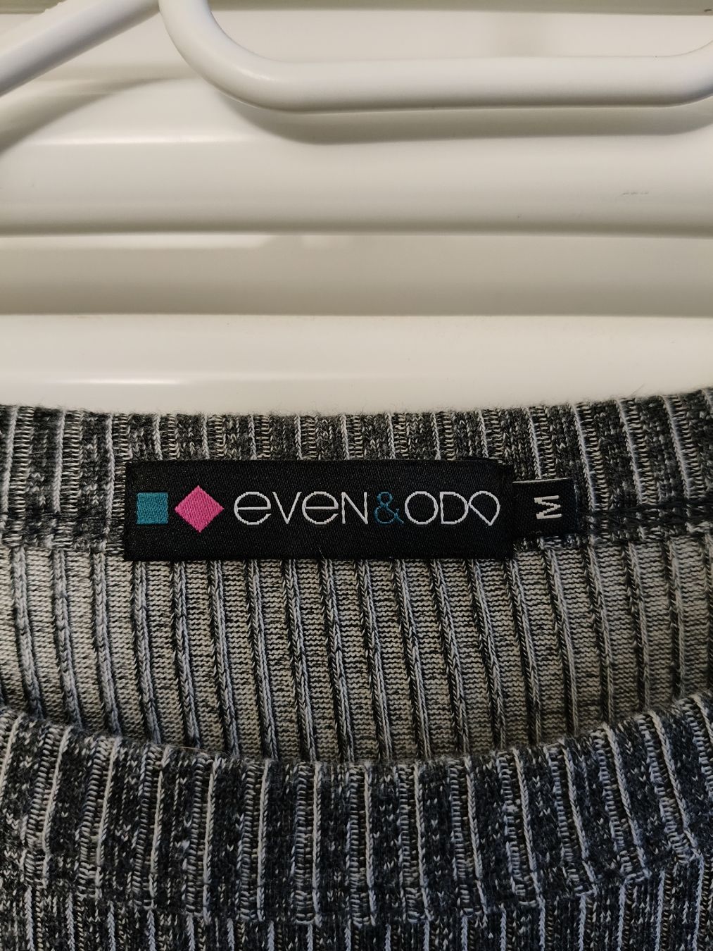 Kleider: Mini Kleid – Neu (gemäss Beschreibung) aus St. Gallen von jes_2xxb 1