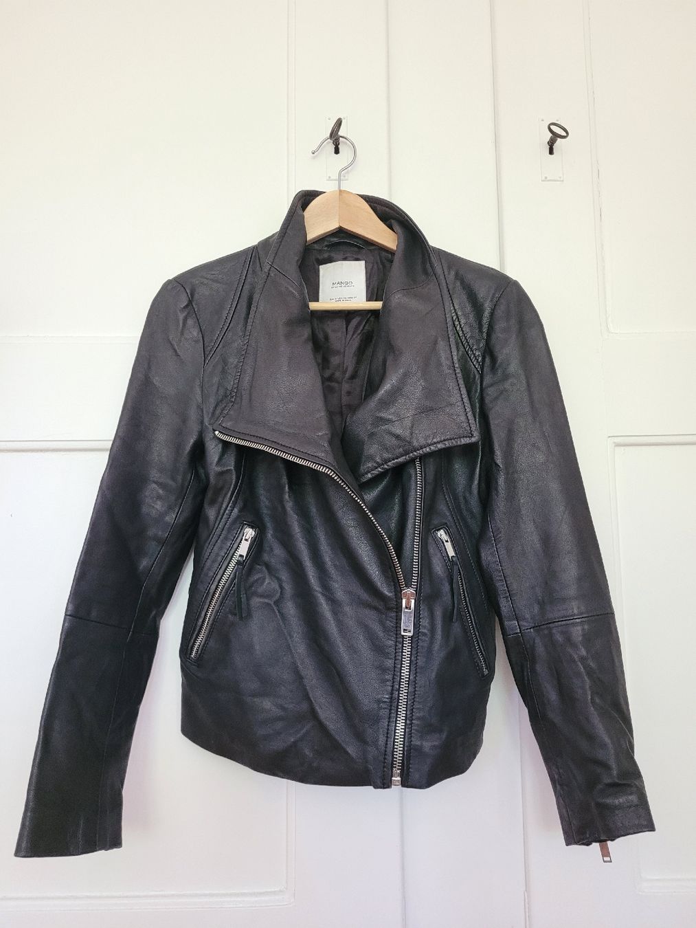 Mango Jacken: Lederjacke Mango Damen schwarz Grösse S – Gebraucht aus Bern von ralella 1