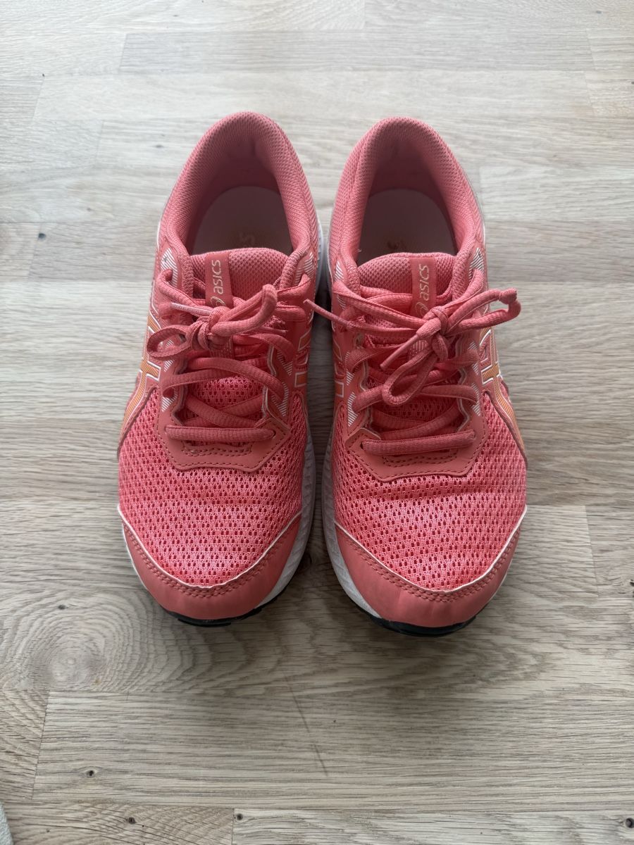 Asics Scarpe per ragazze: Asics Kinder Laufschuhe – Usato da Luzern venduto da nad_nf8f 1