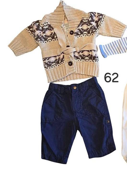 Lotti & Set di vestiti: Kleiderpaket Hose + Strickjacke Gr 62 – Usato da Meggen venduto da everydaysale