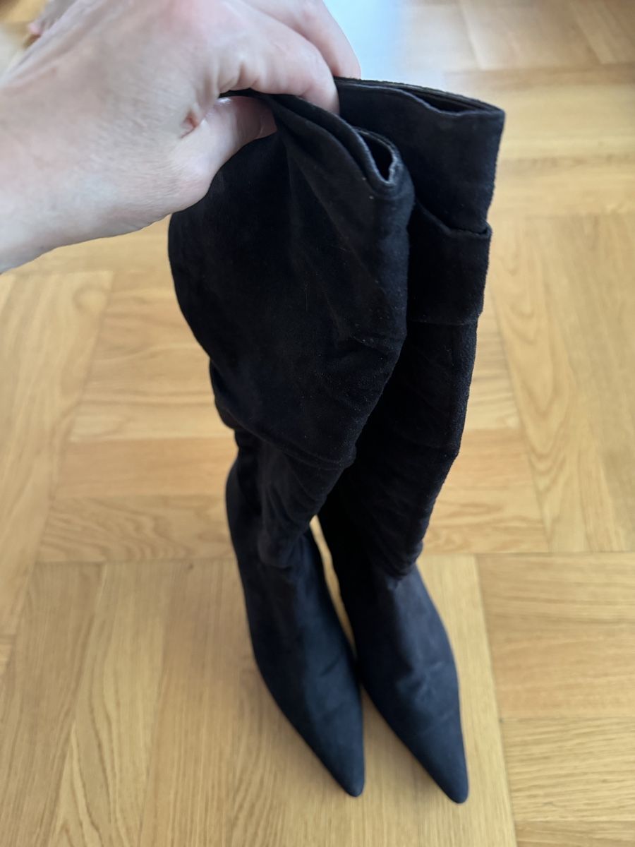 Scarpe da donna: Elegante Stiefel, schwarz, Grösse 37 – Usato da Hausen am Albis venduto da Tyllenajoe 2