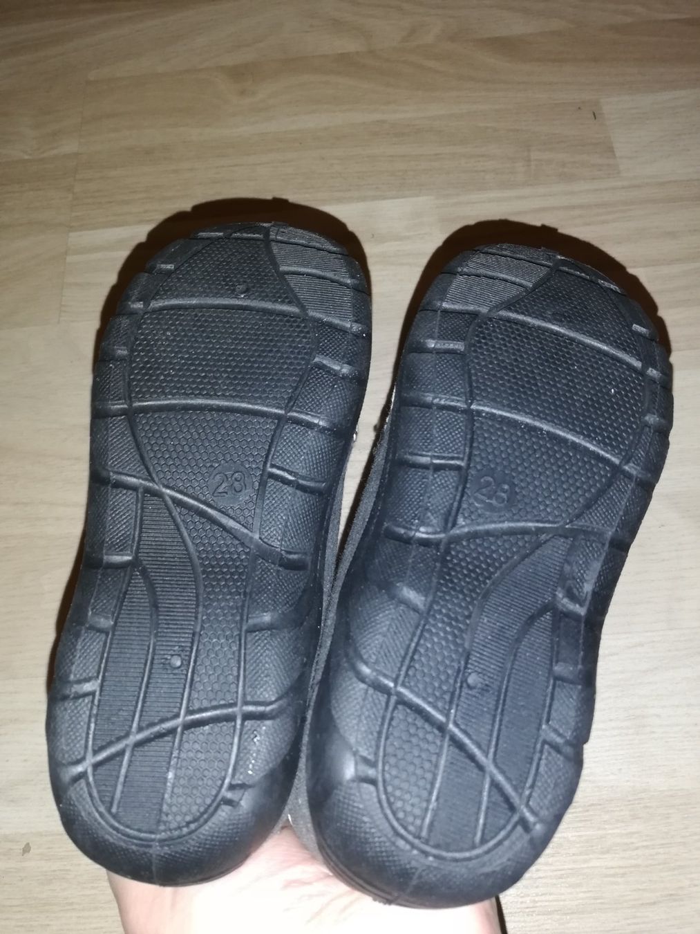 Scarpe per ragazzi: Pantouffles "Cars"  (28) – Nuovo (secondo la descrizione) da Biel/Bienne venduto da Sikosi 2