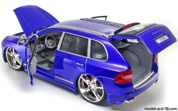 Porsche Modellautos: Porsche Cayenne Turbo  2002 , 1:18 – Neu und originalverpackt aus Goldach von Feivel9 5