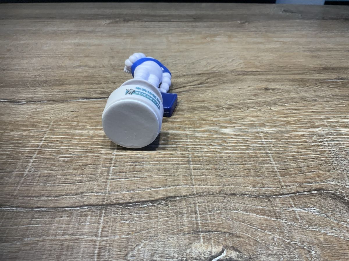 Michelin Statuette: Michelin Bibendum / Michelin Mann - – Usato da Willisau venduto da Minali 3