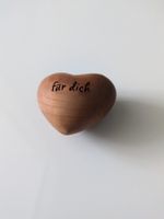 Holzherz mit Beschriftung "Für dich" von GROH, Geschenkidee