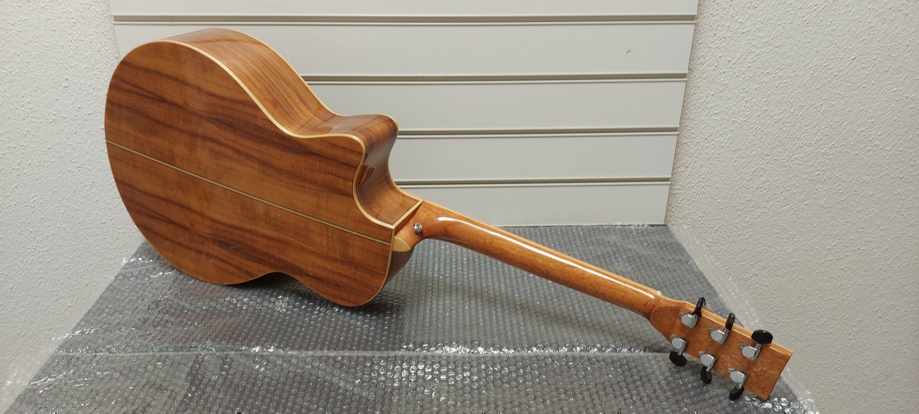 Strumenti musicali: Western-Akustisch gitarre grape W-MES 41A NA – Nuovo (secondo la descrizione) da Glattbrugg venduto da Swissmusik 3