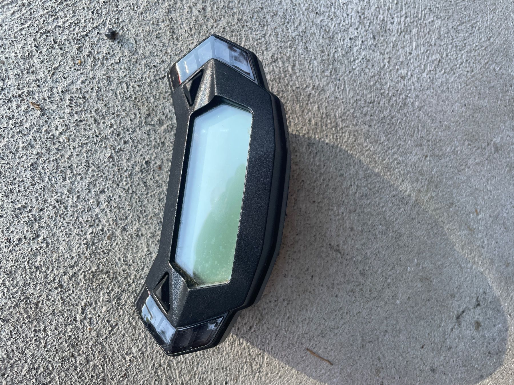 Kawasaki Tutti i ricambio per moto: Tacho Kawasaki Ninja 125 2018 – Usato da Hausen am Albis venduto da jar_2qc6