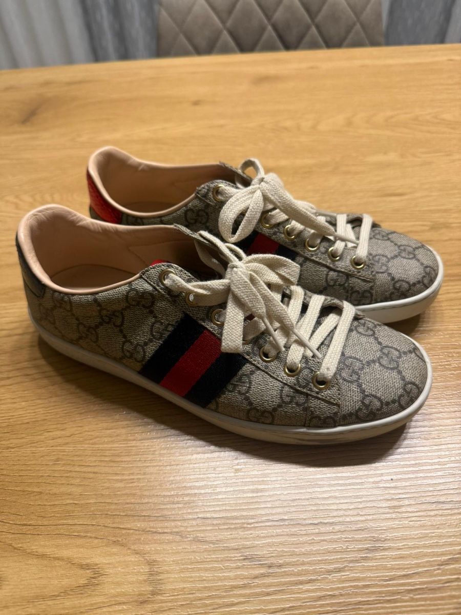 Gucci Chaussures femmes: Gr. 36 - Gucci Sneaker, wie neu – Neuf avec emballage d'origine à Nürensdorf par Mandy_Nguyen