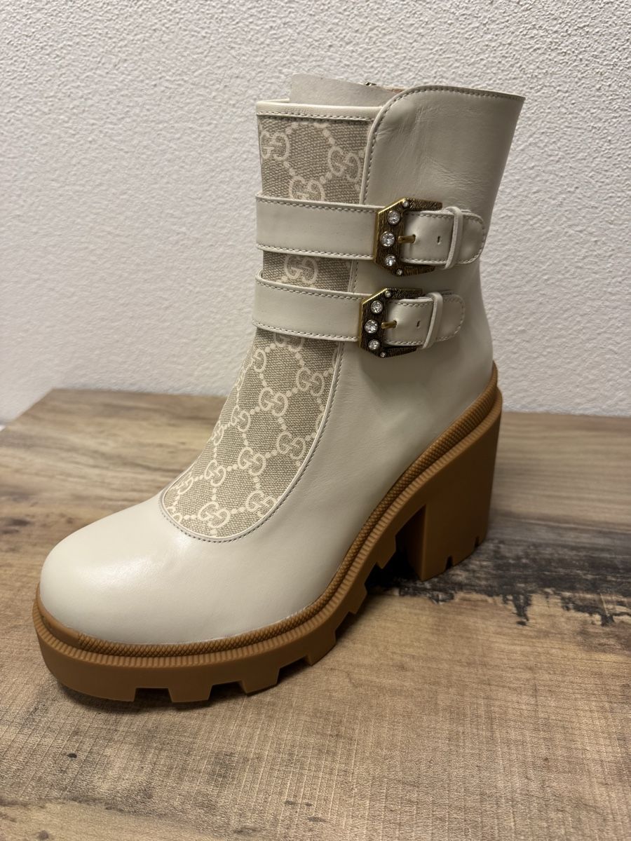 Gucci Scarpe da donna: Gucci // Boots // Gr.42 // NEU! – Nuovo e nell'imballaggio originale da Tann venduto da Carolinekne 1