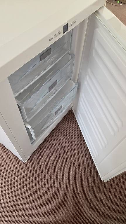 Congelatori: Miele Gefrierschrank 103l – Usato da Wabern venduto da StefanX 3