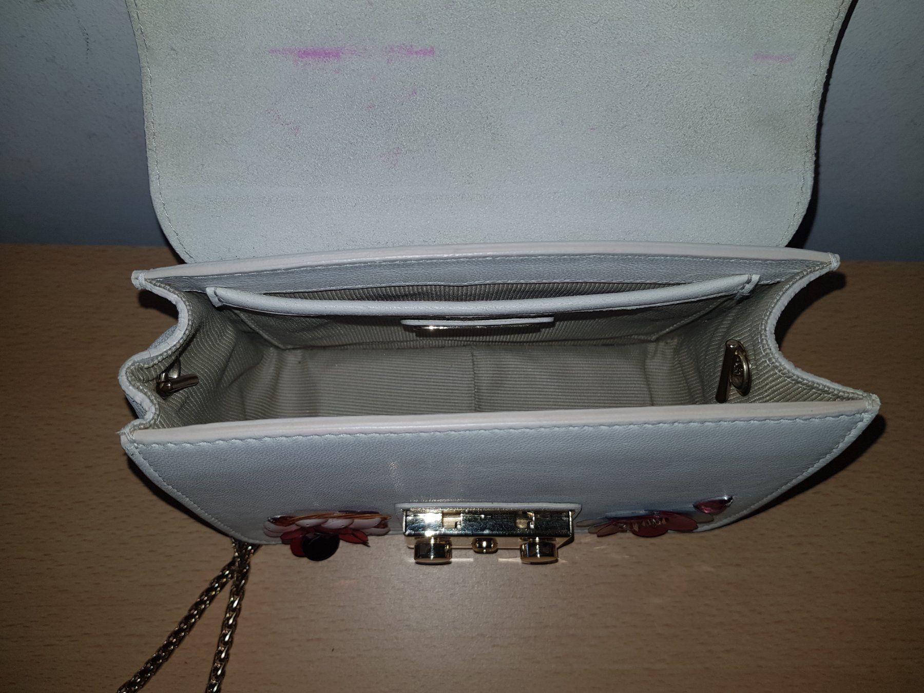 Furla Borse da donna: Furla Leder Umhängetasche – Usato da Basel venduto da Birs868 7