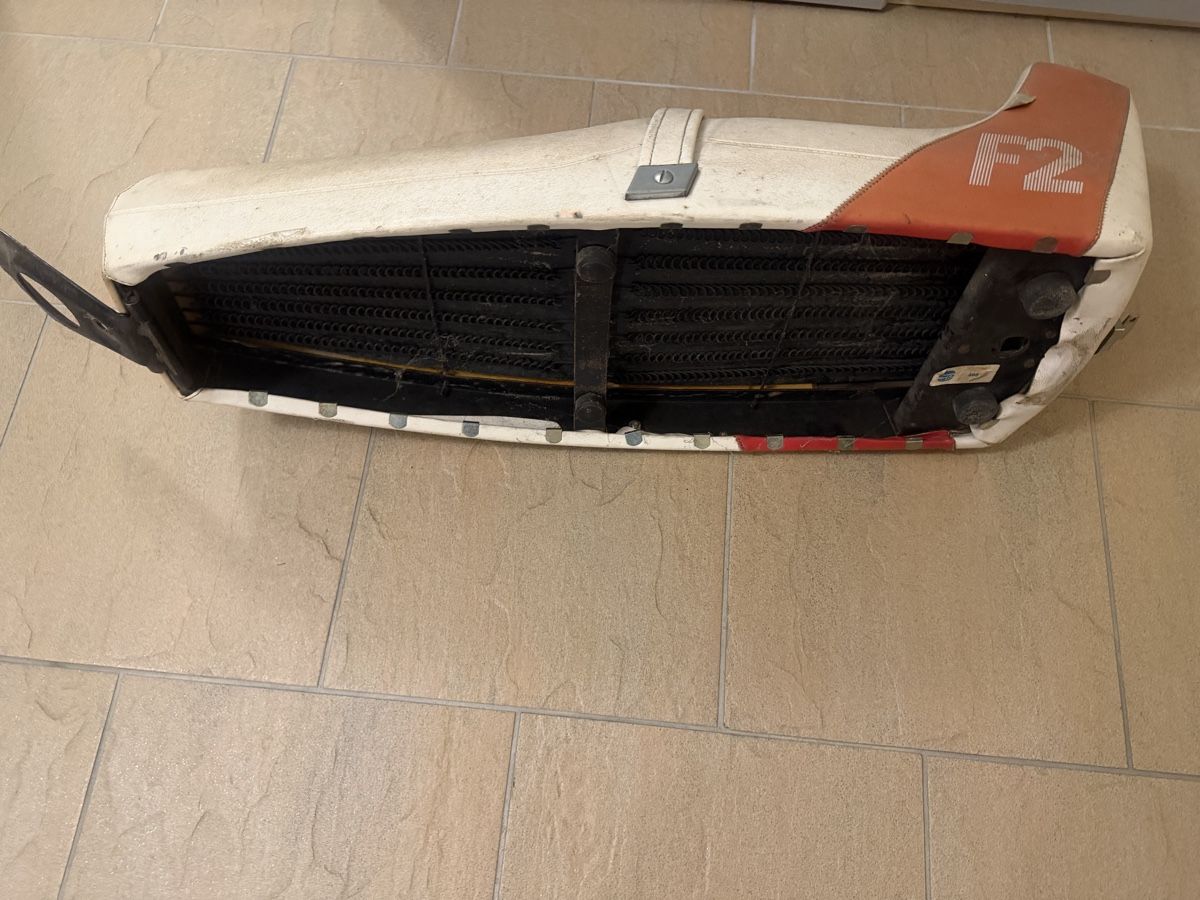Vespa Alle Rollerersatzteile: Vespa PX Sattel  – Gebraucht aus Trimbach von ale5522 1