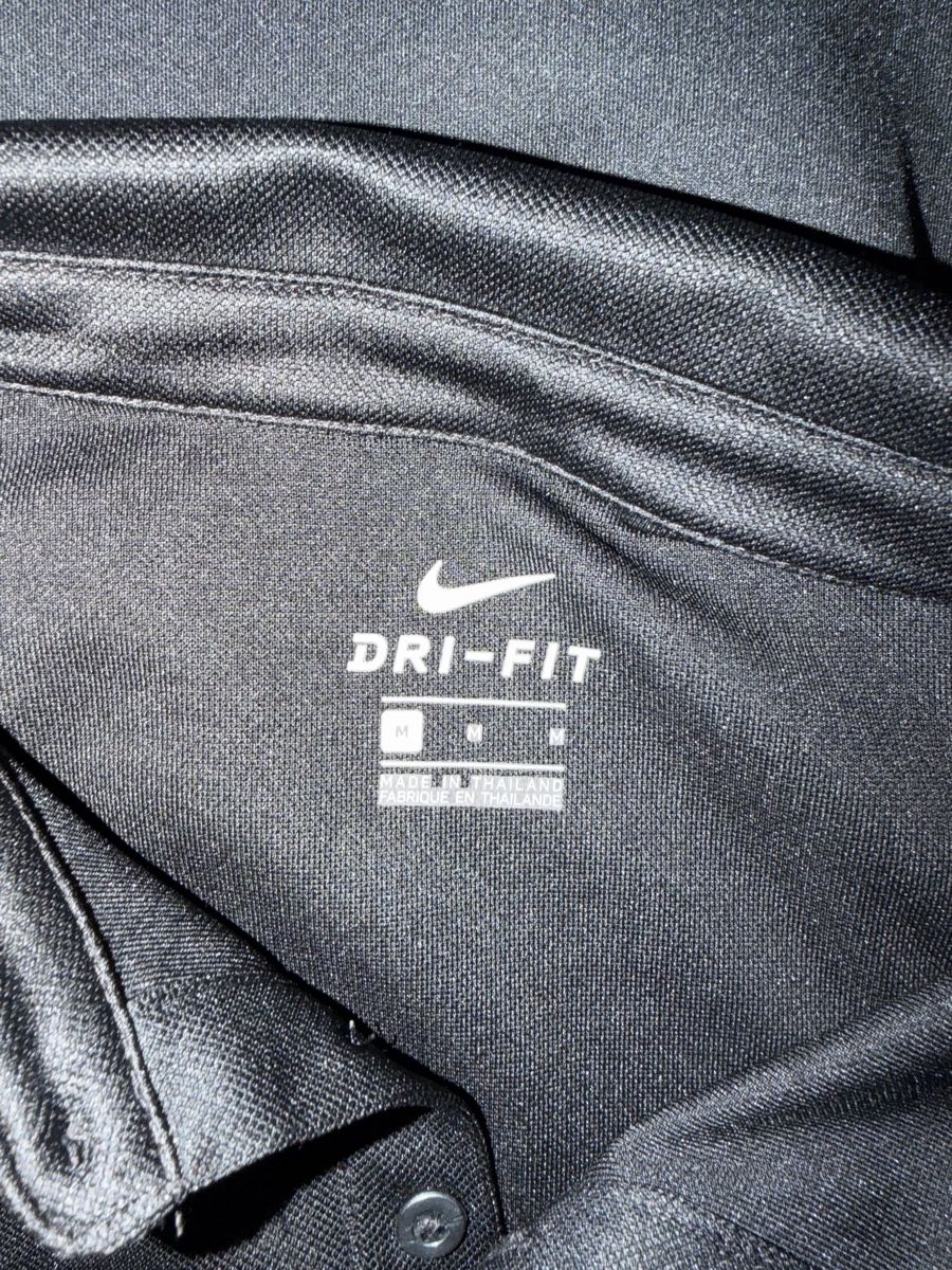 Nike Kleiderpakete: Nike Trainingsset, Grösse M, Top Zustand!  – Neu (gemäss Beschreibung) aus Oftringen von Kad.Ha 1