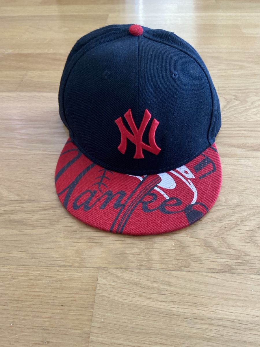 Copricapi, berretti & cappellini: New York Yankees Cap, Grösse 7 – Usato da Sisseln AG venduto da XBL-Rotstein
