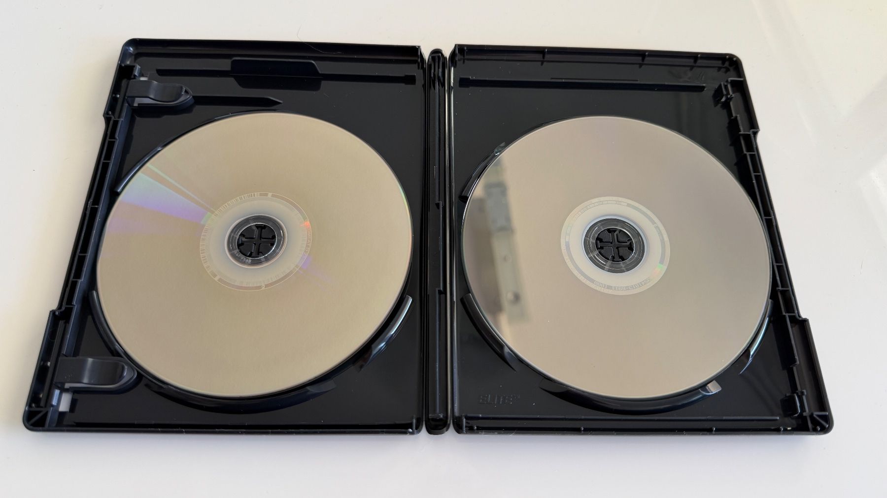 Tutti i DVDs: Cold Meat 4K Bluray + Bluray – Usato da Lausanne venduto da umbro1893 4