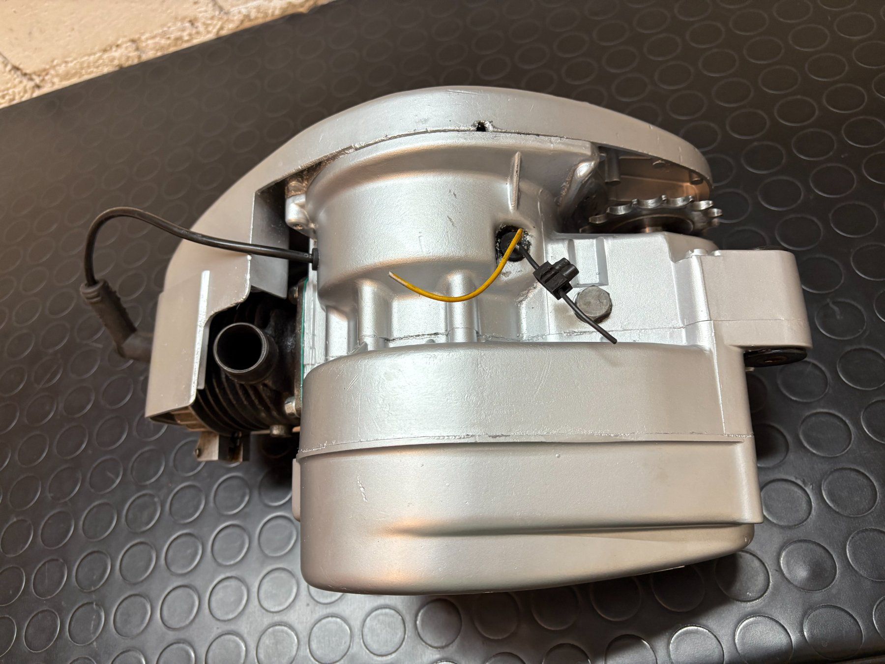 Sachs Mofas: Sachs 503 ABL Motor – Gebraucht aus Zürich von Chevrolet4 4