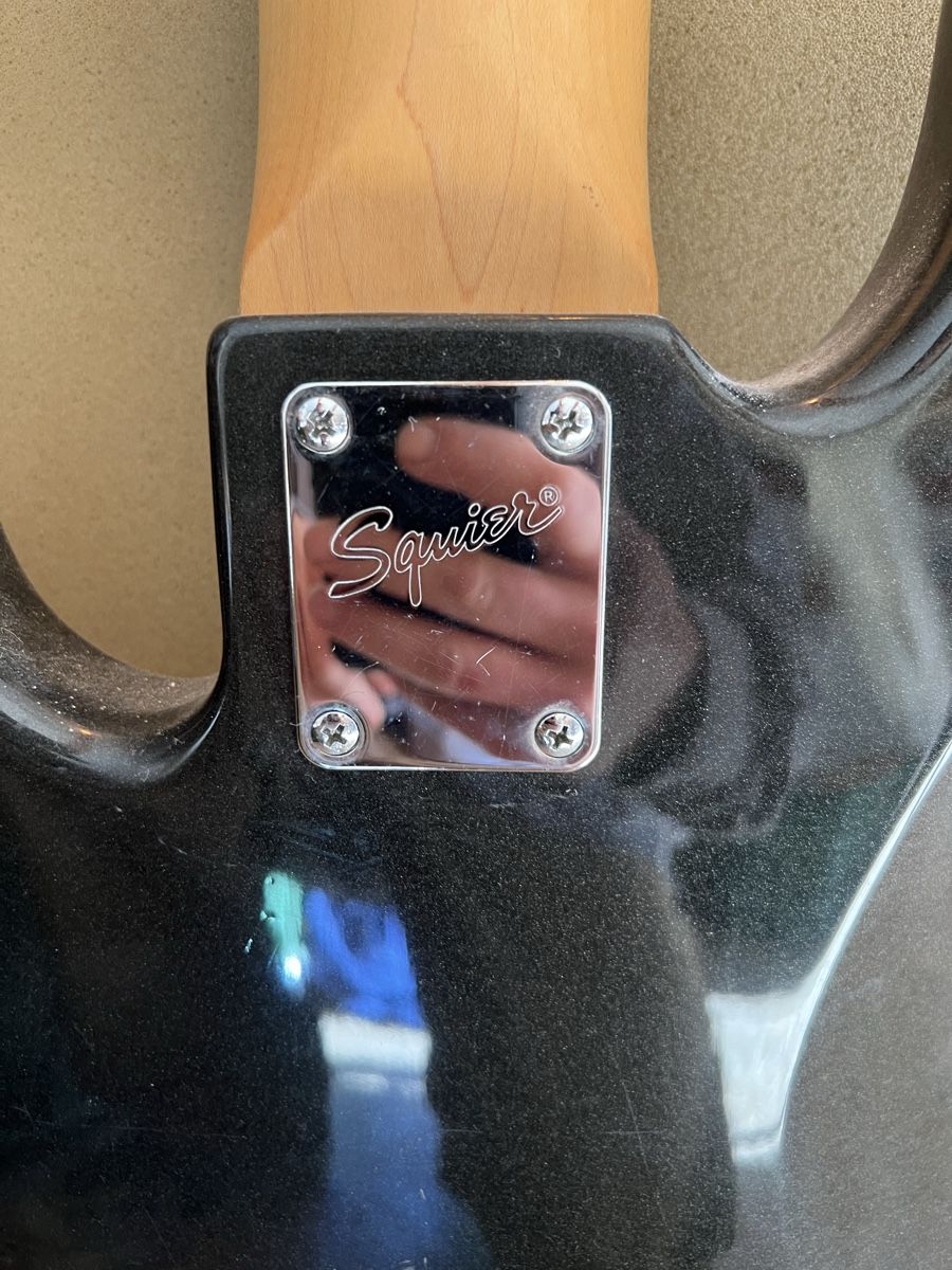Squier Strumenti musicali: Squier Precision Bass - 5 Saiter – Usato da Bonaduz venduto da MalvinPMP 3