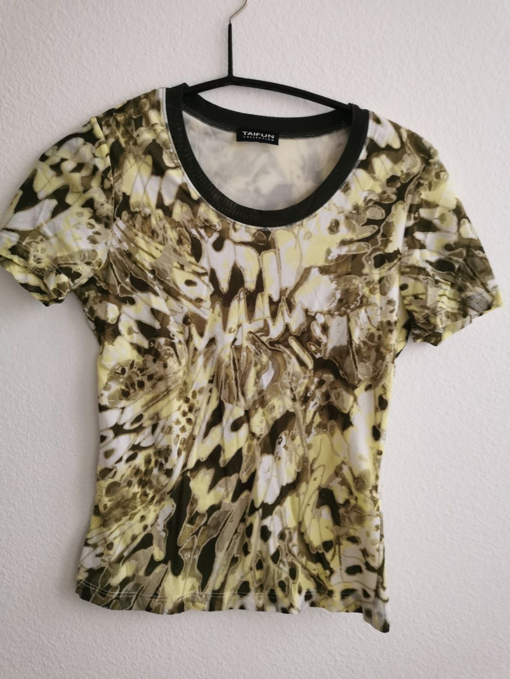 Taifun T-shirt: Damenshirt TAIFUN – Usato da Ebikon venduto da Oahu19