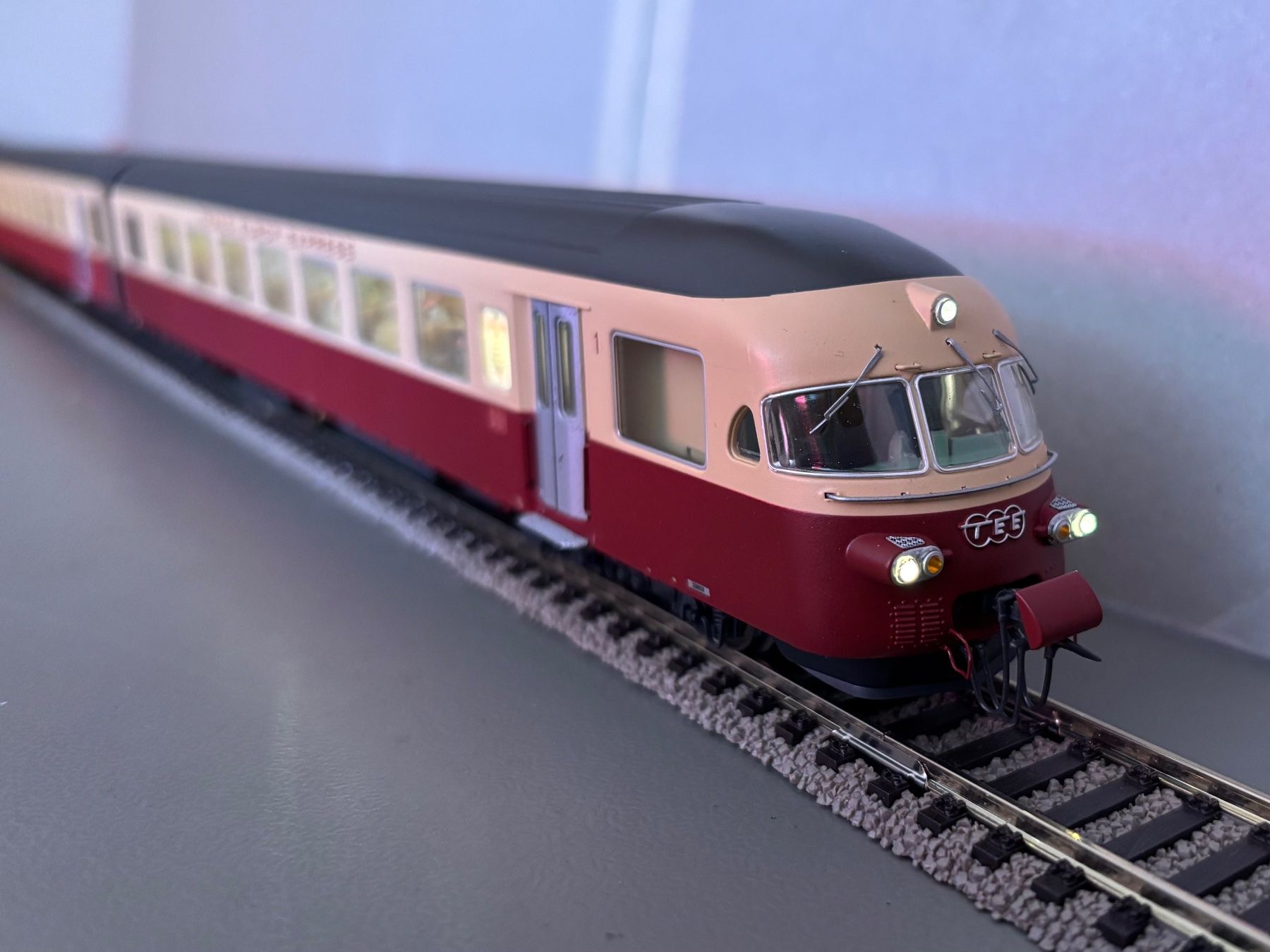 LS Models Modellini di ferrovie: LS Models RAe TEE 17021 – Usato da Degersheim venduto da FrauLuzi