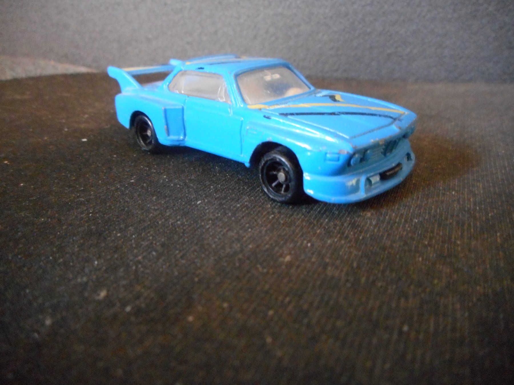 BMW Voitures modèles: BMW 1 : 64 – D'occasion à Bretzwil par gbfluck