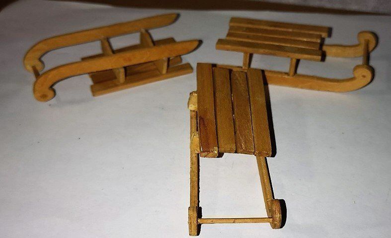 Slitta: Schlitten aus Holz – Nuovo (secondo la descrizione) da Lutzenberg venduto da Truhe 1