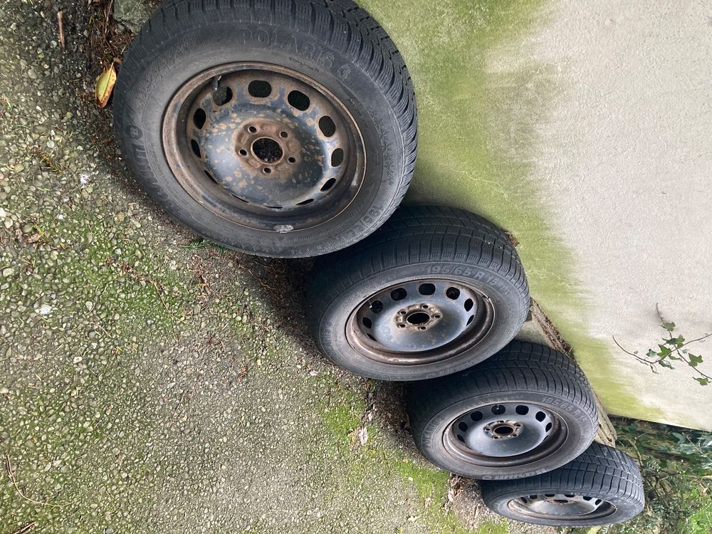 Auto Räder (Gebraucht) in Stäfa für CHF 1 – nur Abholung auf Ricardo kaufen