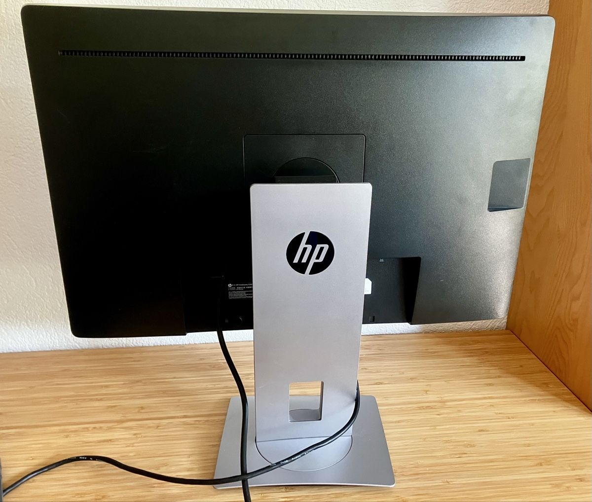 Monitor: HP EliteDisplay E242 Monitor – Usato da Winterthur venduto da Aebse 1