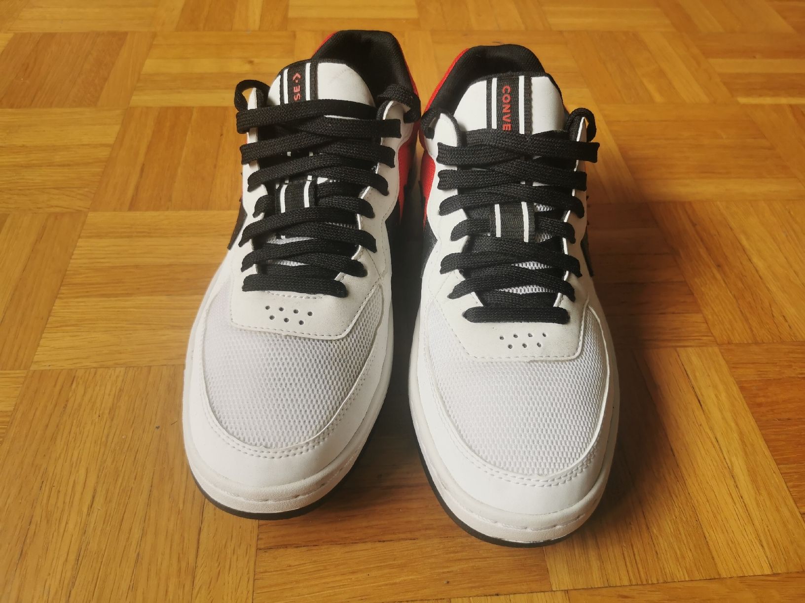 Converse Scarpe da uomo: Converse Rival Red Gum 41 Orginal – Nuovo (secondo la descrizione) da Bern venduto da ged_ffx9 1