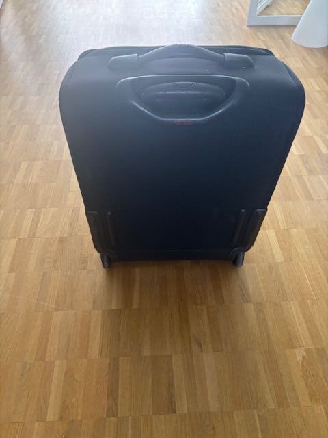 Tumi Valigie: Tumi Kabinenkoffer mit zwei Rollen – Usato da Basel venduto da kimagreggs 2