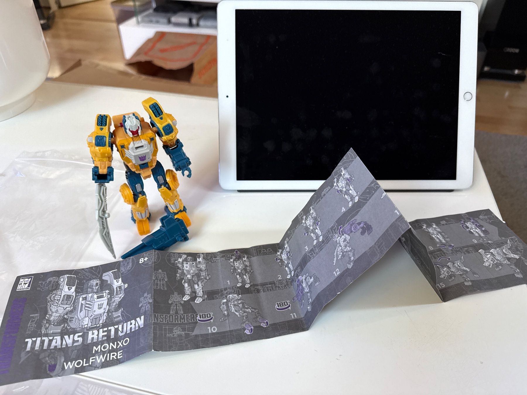 Hasbro Statuette: Transformers Titans Return MONXO Wolfwire Hasbro – Usato da Allschwil venduto da meeresperle 4