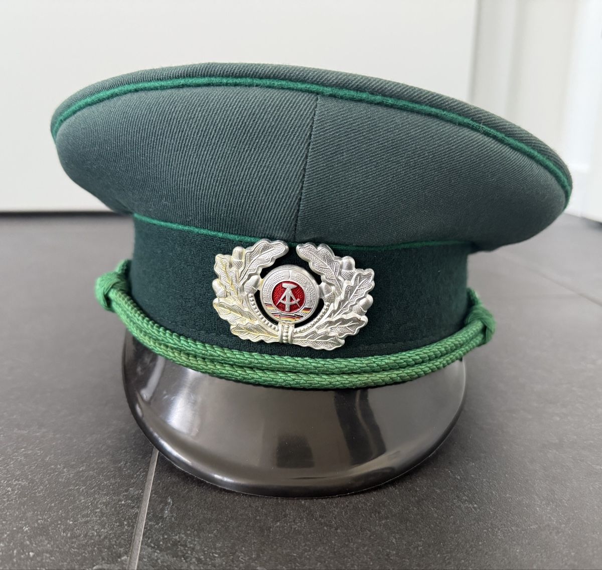 Hüte, Mützen & Caps: Original Schirmmütze Volkspolizei DDR – Gebraucht aus Goldach von igwhitestar