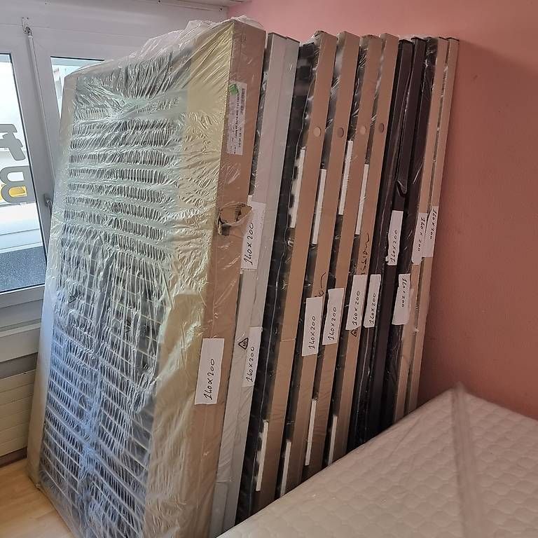 Sommiers: Robusta Lattenrost 140x200 – D'occasion à Basel par FETAG_Brocki 1