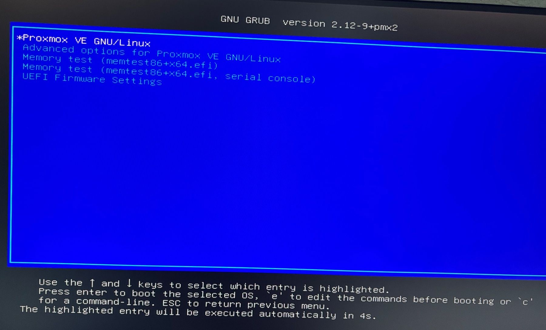 Intel PCs: Pc 12 cores  + 4 TB avec Proxmox – D'occasion à Marin-Epagnier par 221966 8