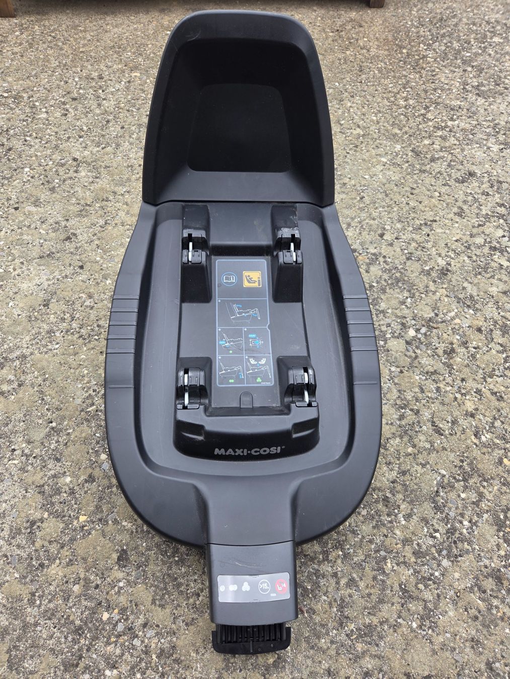 Maxi-Cosi Seggiolini per auto: Maxi Cosi mit Isofix – Usato da Lobsigen venduto da Ramseier87 2