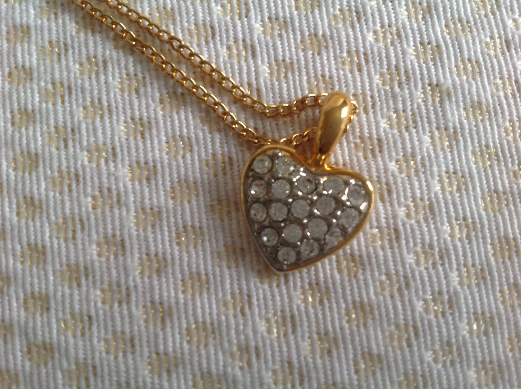 Catenine: DPR - Collier avec coeur et strass – Usato da Sion venduto da accroshoes