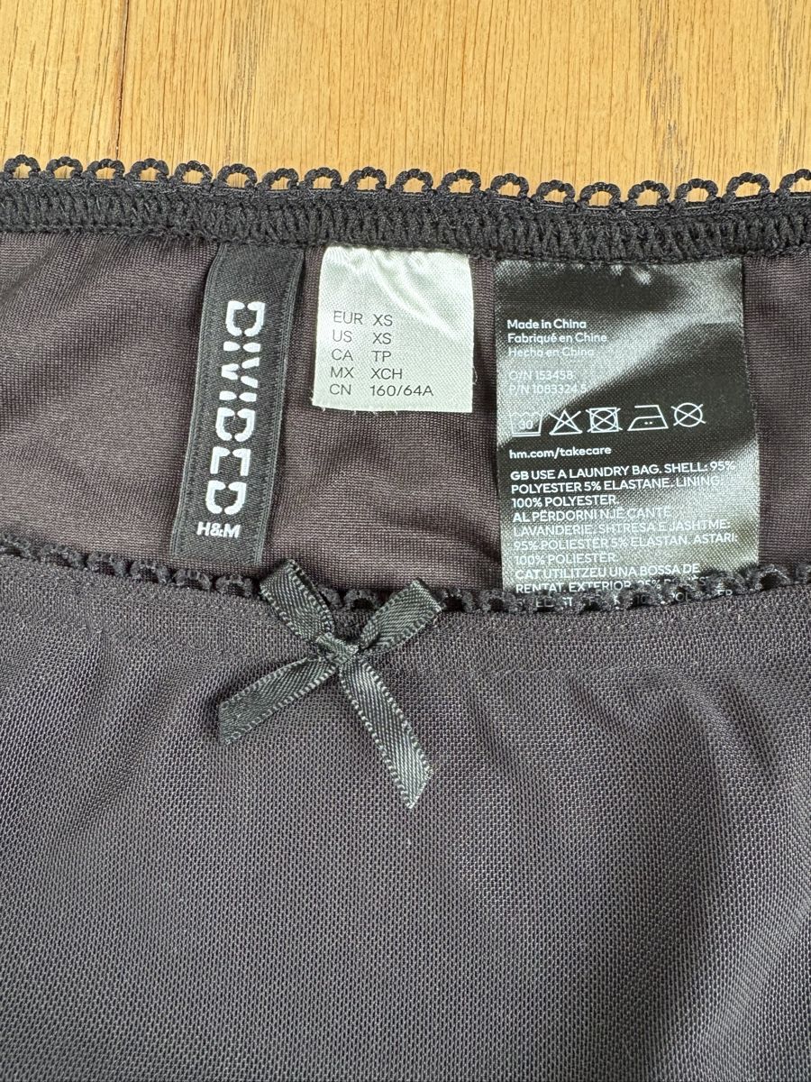 H&M Gonne: Schwarzer Rock von H&M Grösse XS – Usato da Frauenfeld venduto da lin_77m9 3