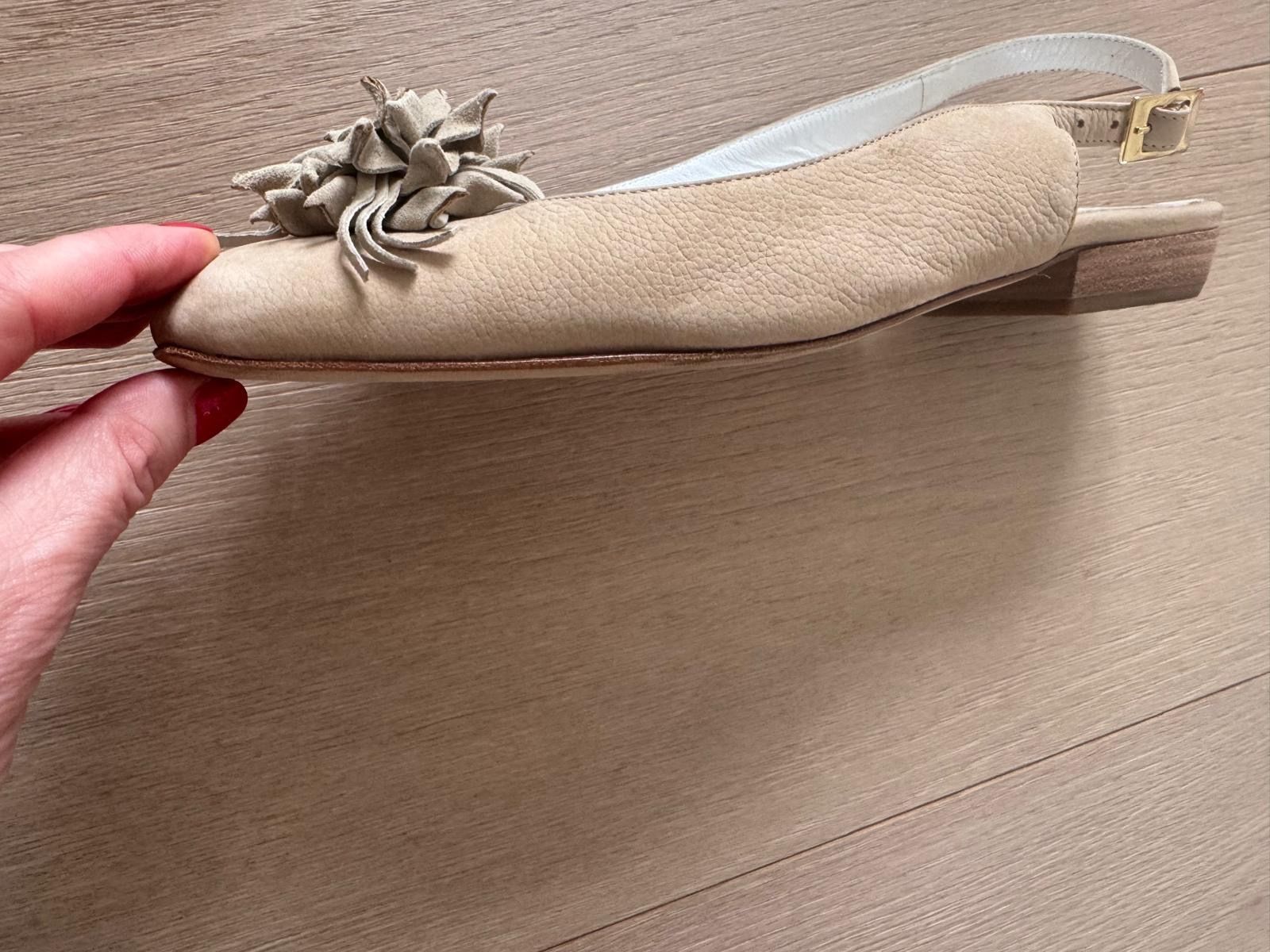 Damenschuhe: Sandale Arpili – Gebraucht aus Zollikon von gab_v26c 1