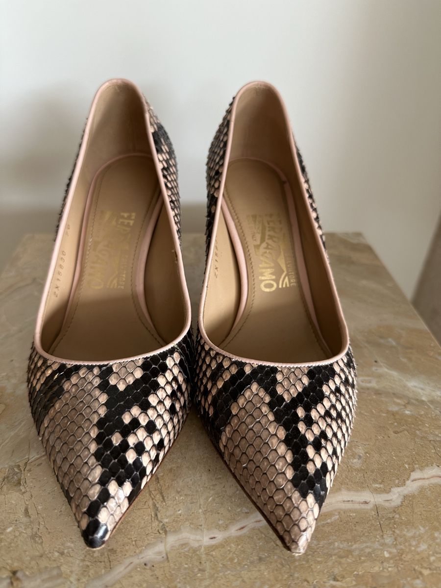 Salvatore Ferragamo Scarpe da donna: Salvatore Ferragamo pumps – Nuovo (secondo la descrizione) da Paradiso venduto da apf_mh9c 2