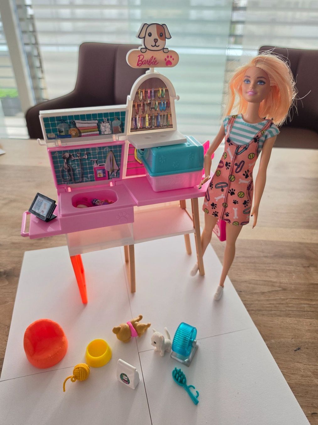 Spielzeuge: Barbie Haustier Salon – Gebraucht aus Hildisrieden von Faye11