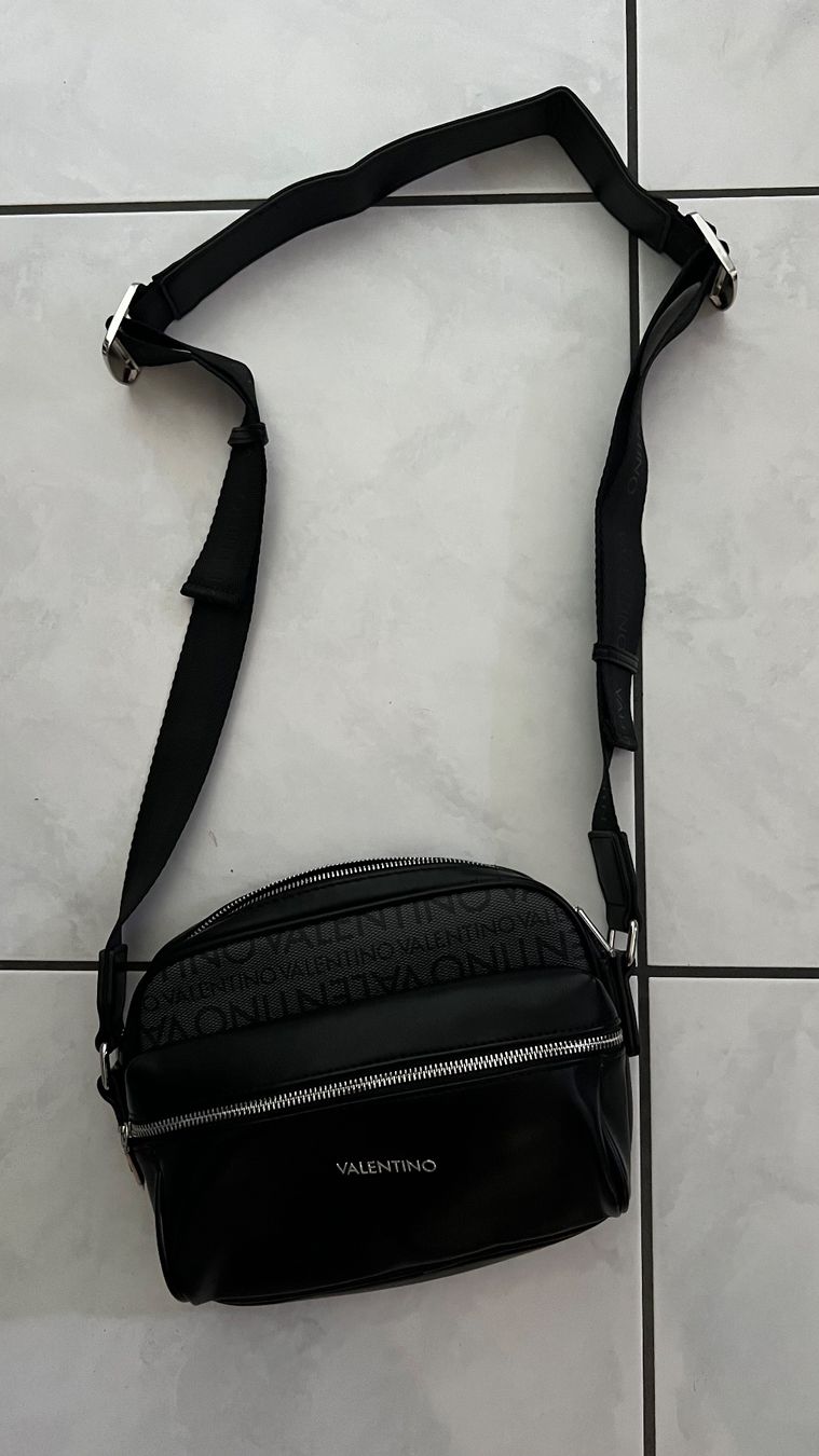 Valentino Taschen: Valentino Unhängetasche – Gebraucht aus Hittnau von Strupi 2