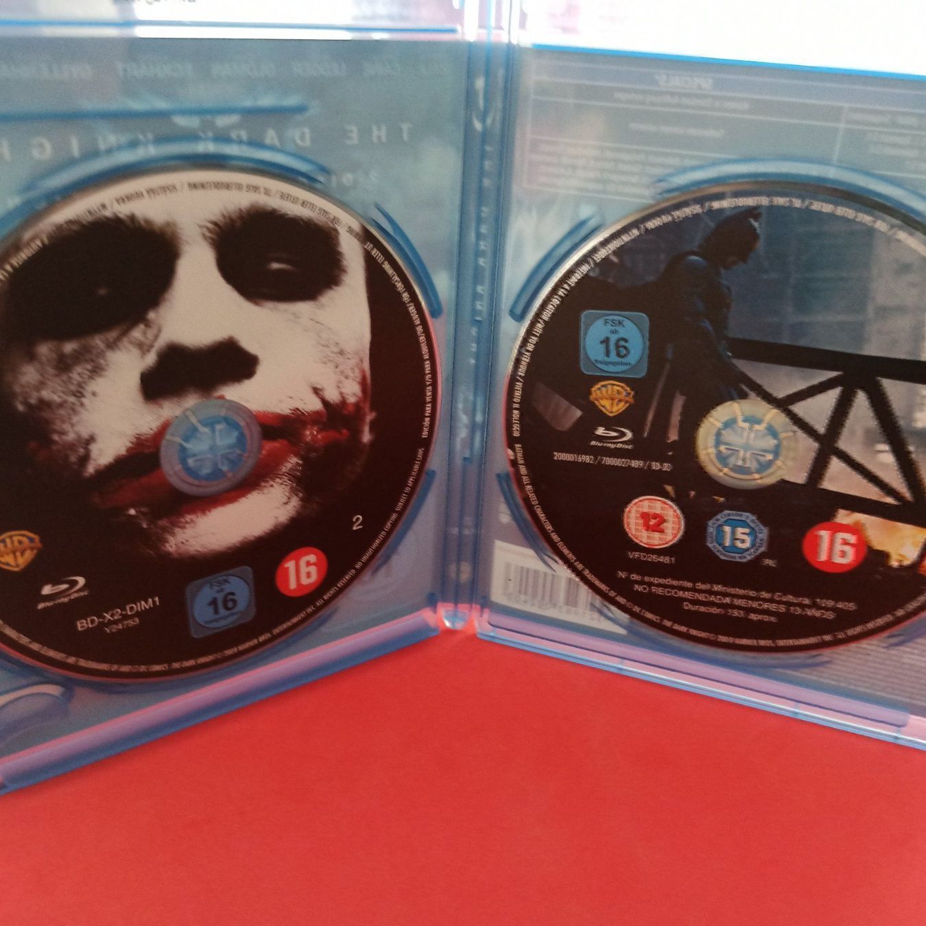 Tutti i DVDs: The Dark Knight - 2 Disc – Usato da Dübendorf venduto da kb86_MOVIE 4