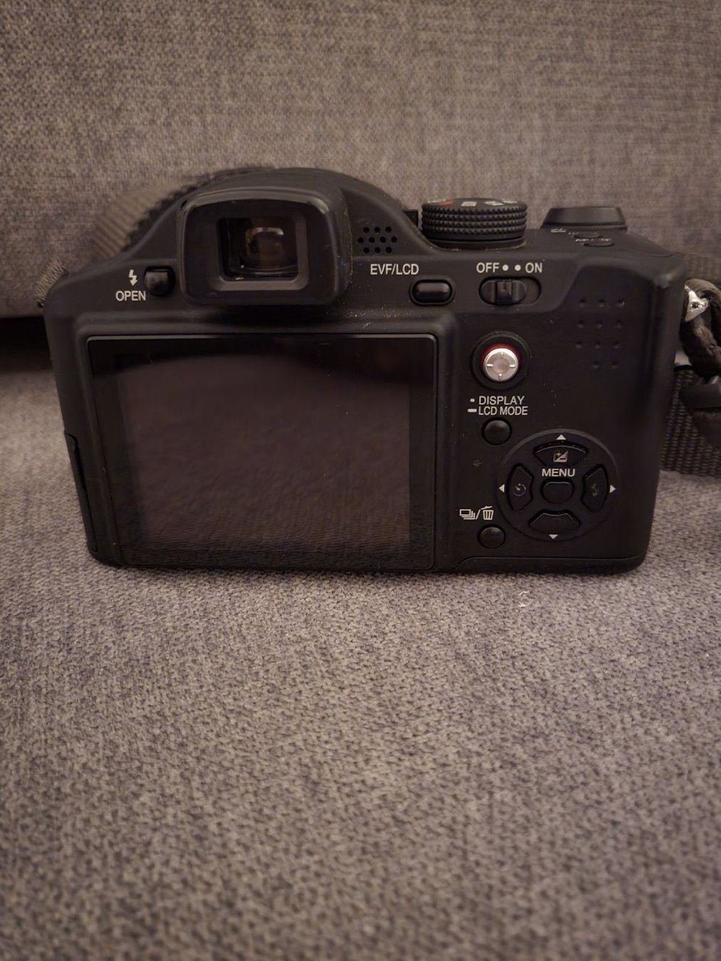 Panasonic Appareil photo: Panasonic Digitalcamera – D'occasion à Kirchberg SG par she_lq9l 4