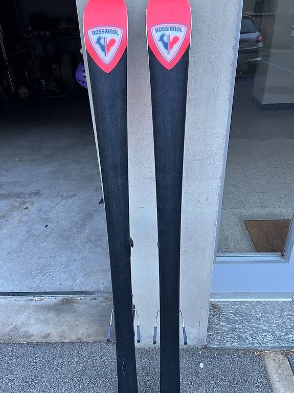 Rossignol Skis: Skis Rossignol Hero 143 cm – D'occasion à Sierre par Buddhalover 1