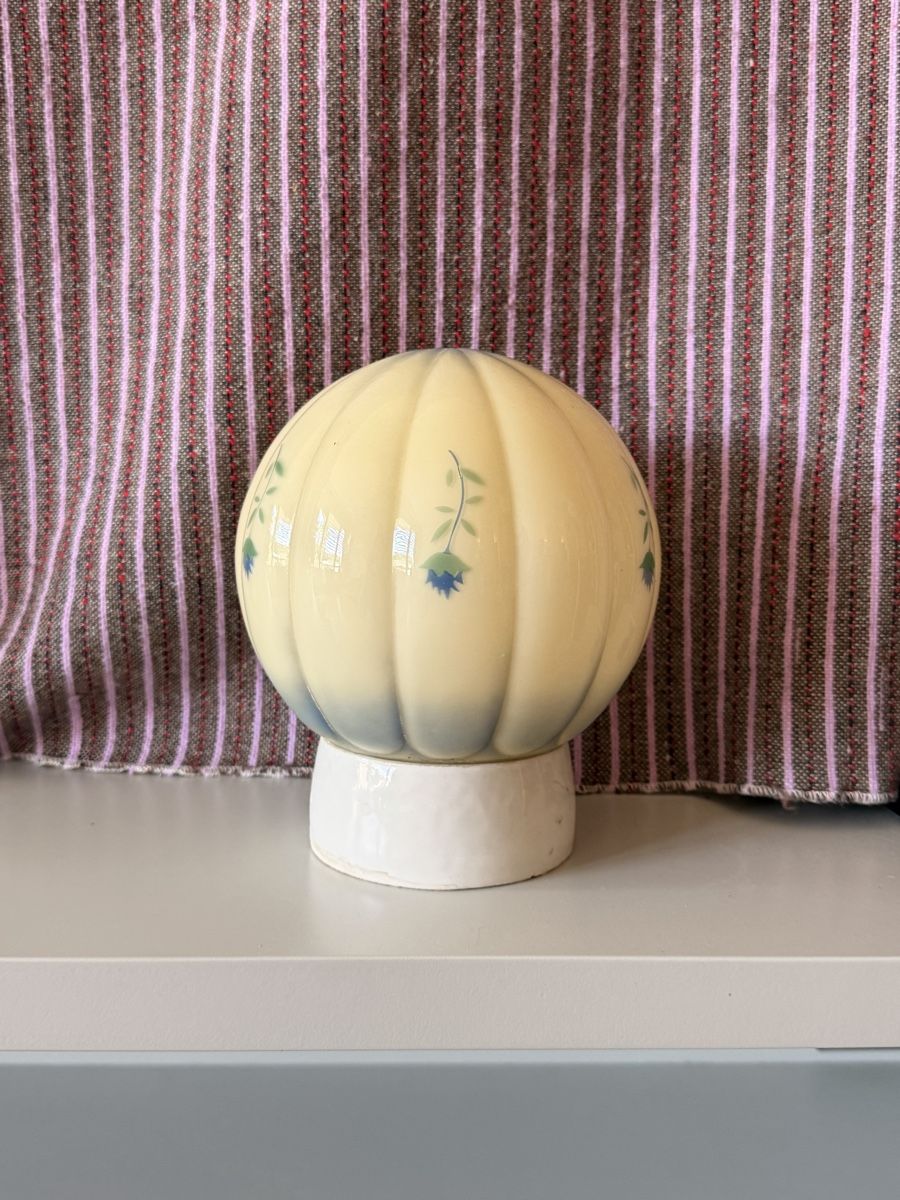 Lampenschirme: Art-Déco-Stil Opalglas Lampenschirm  – Gebraucht aus Laupen BE von Lisafurby